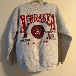 Vintage Nebraska Cornhuskers Sweatshirt. Very good condition. Size L
